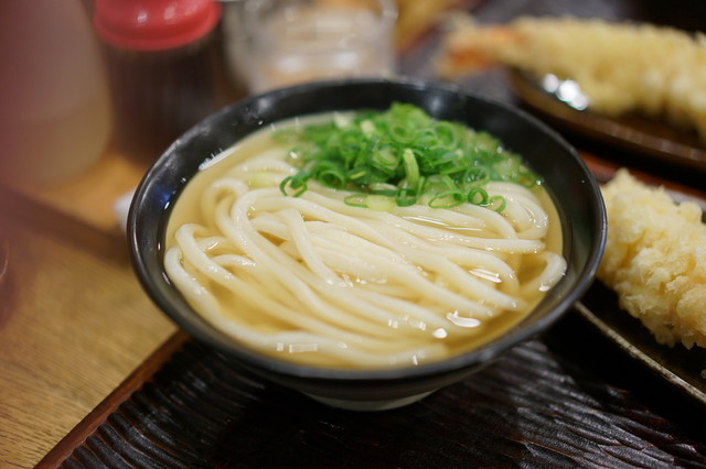 640x640 rect 58533083