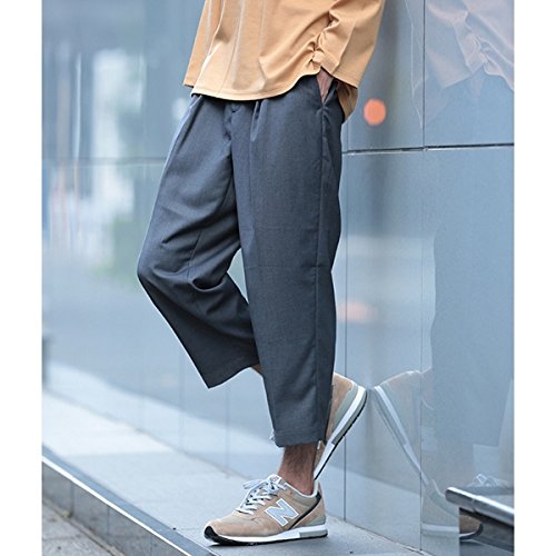 【細身なだけはもうNG?】最旬ボトムス「タックパンツ」を使いこなす